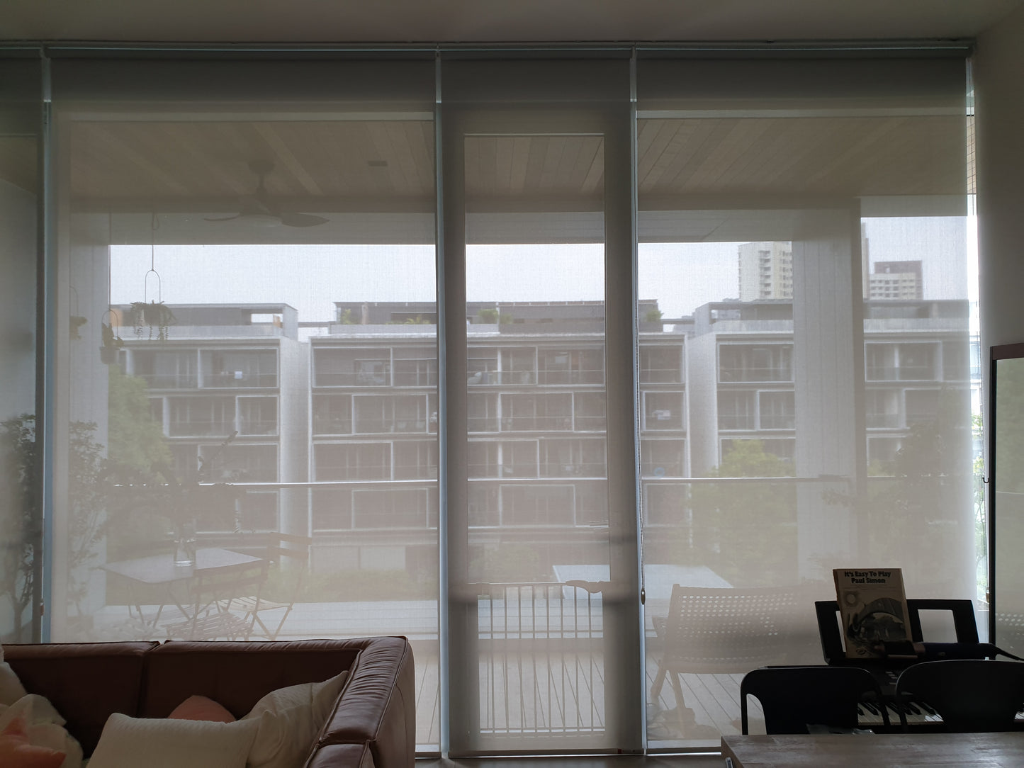 Sunscreen Roller Blind - Grey