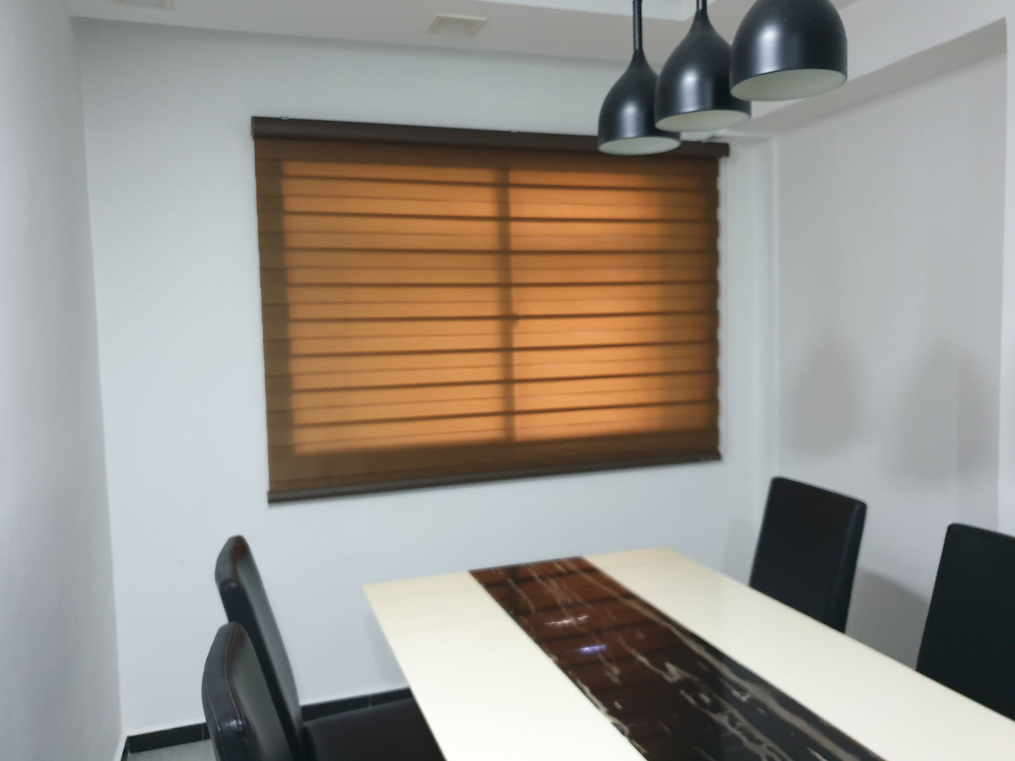 Korean Combi Blind - Dark Caramel